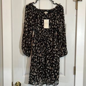 Fun black leopard print sheer sleeve dress